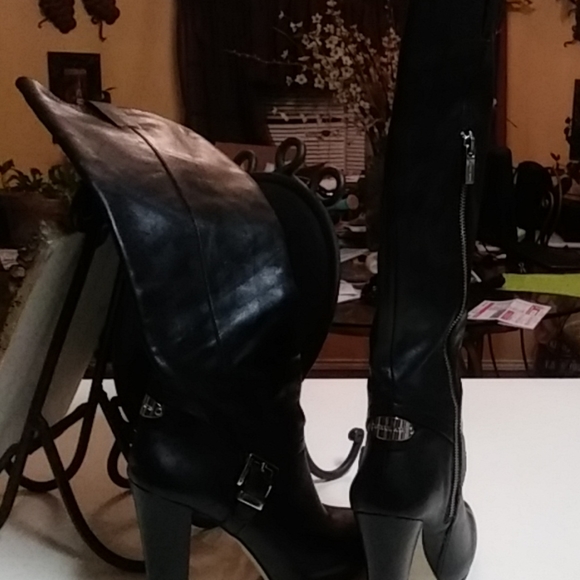 MK Boot - Picture 3 of 4